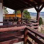 Aranyos Hill Надьмарош