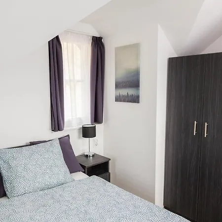 Aranyos Hill Apartament *