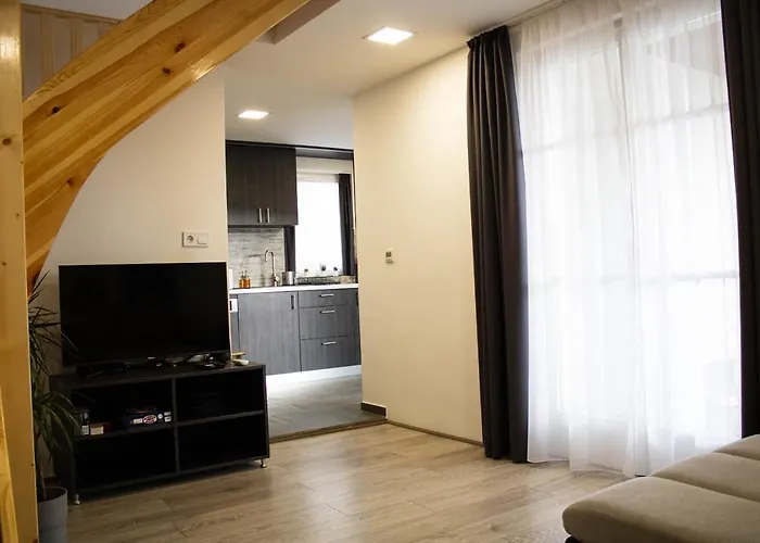 דירה Aranyos Hill *